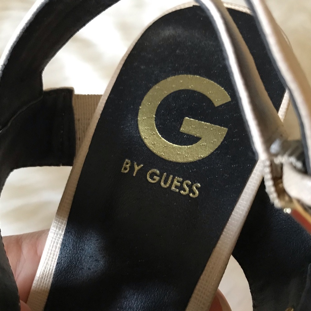 GUESS heels - Picture 4 of 6